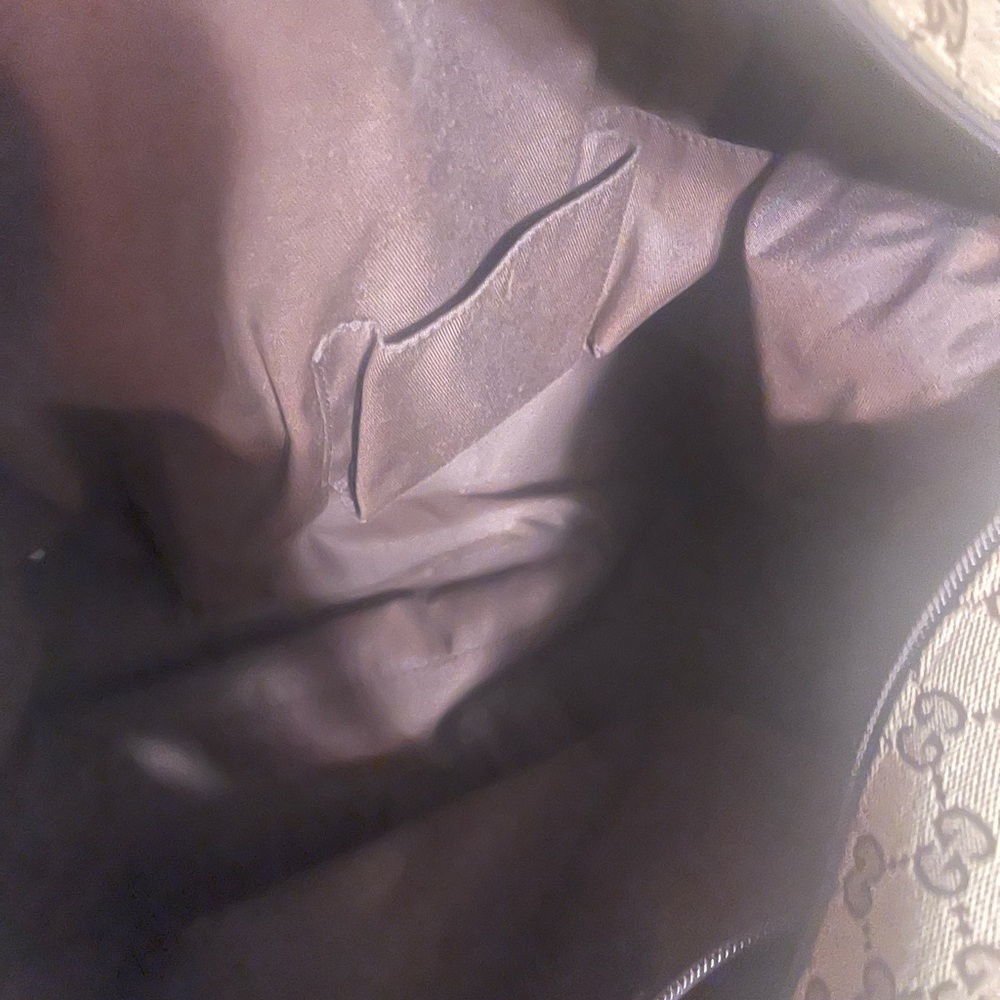 AUTHENTIC Unisex Gucci Oversized Duffle/Tote Bag! - Picture 11 of 11